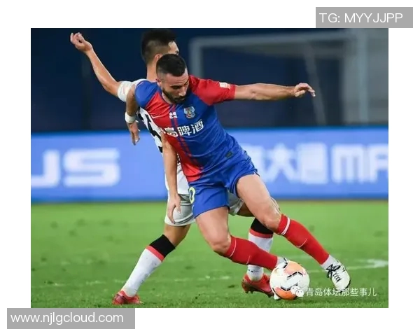 青岛黄海足球队奋勇争先努力拼搏书写新篇章